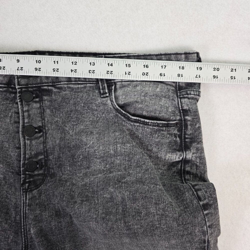 Old‎ Navy Super Skinny Black Wash Button Fly Raw Hem Jeans Sz 16 - Picture 5 of 7